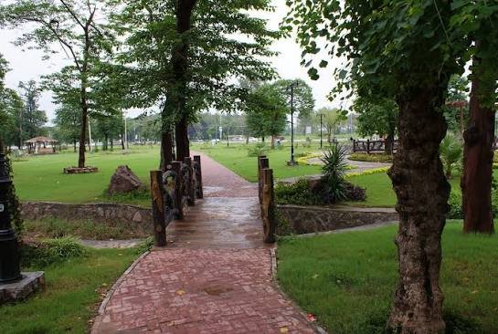 Kachnar Park Sector I-8 Islamabad