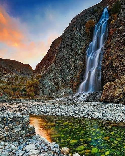 Khamush Waterfall