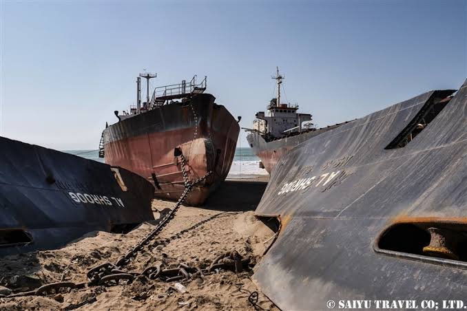 Gadani Beach and Ship Breaking Yard