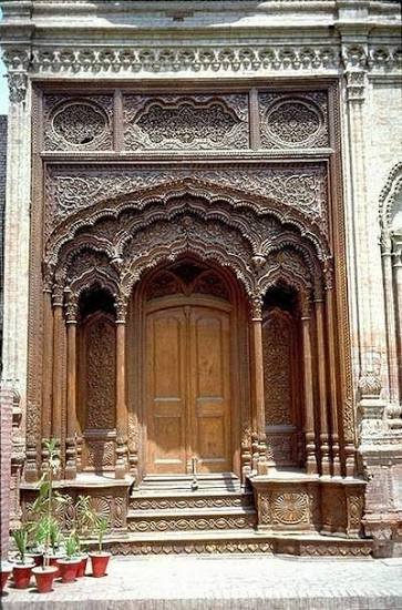 Chiniot Furniture Market and Umar Hayat Mahal Chiniot