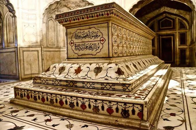 Tomb of Jahangir and Tomb of Nur Jahan Shahdara