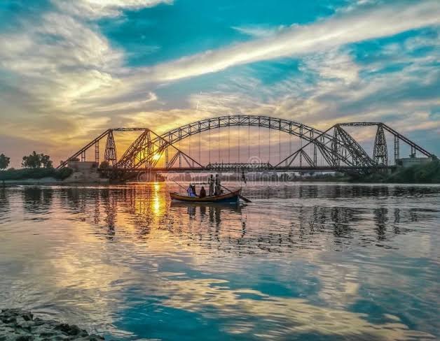 Lansdowne Bridge and Sukkur Barrage Victorian Engineering Marvels