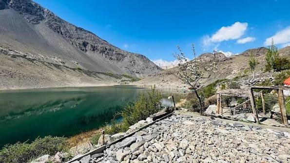 Borith Lake