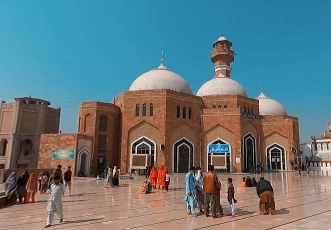 Shrine of Baba Farid Shakarganj Pakpattan