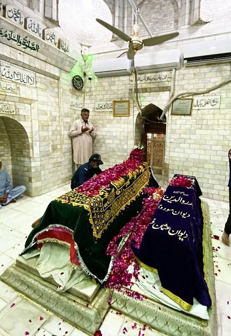 Shrine of Baba Farid Shakarganj Pakpattan