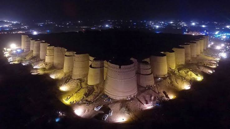 Derawar Fort Cholistan Desert Bahawalpur