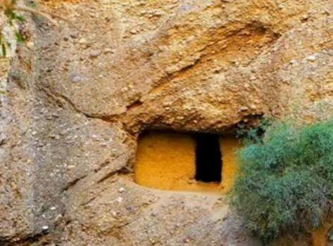 Gondrani Caves Shehr-e-Roghan Cave City of Lasbela