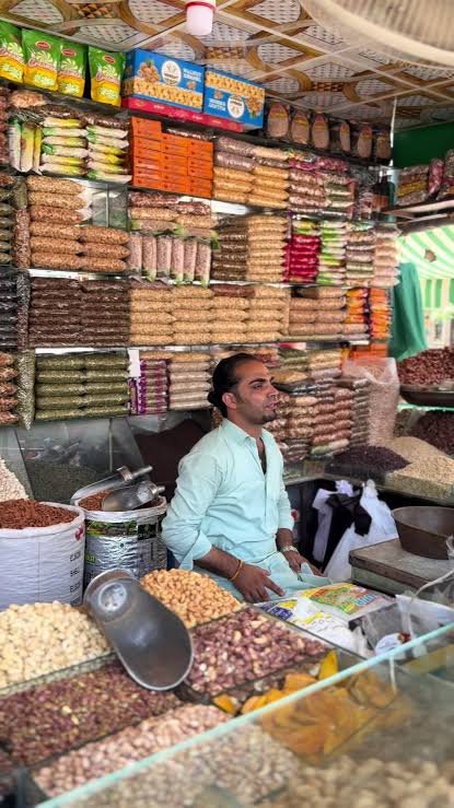 Itwar Bazaar H-9 Sunday Market Islamabad