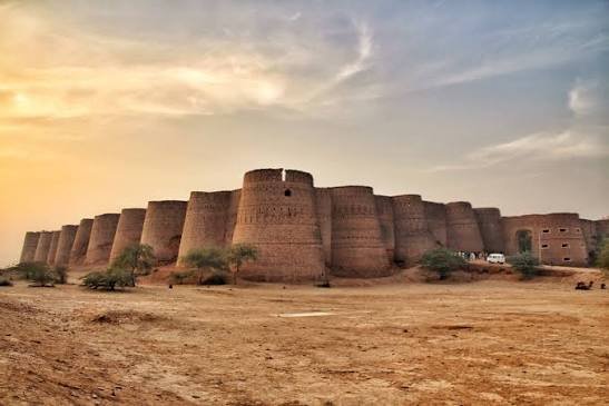 Derawar Fort Cholistan Desert Bahawalpur