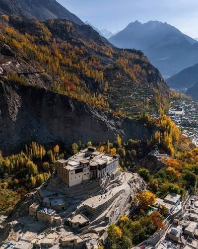 Hunza Valley: Complete Travel Guide & Top Attractions