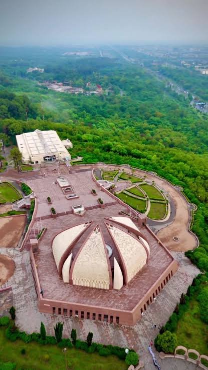 Pakistan Monument and Museum Islamabad