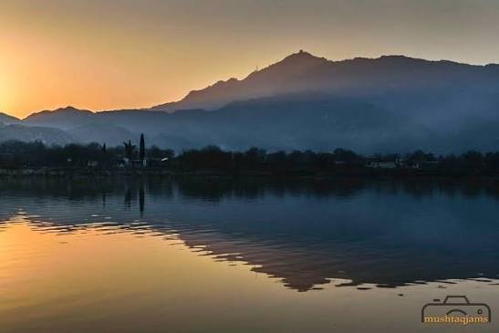 Uchali Lake and Kanhatti Garden Khushab