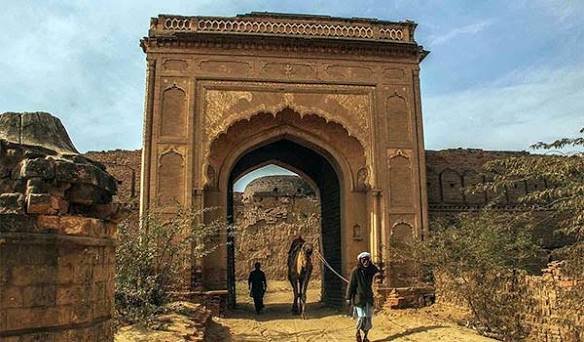 Derawar Fort Cholistan Desert Bahawalpur