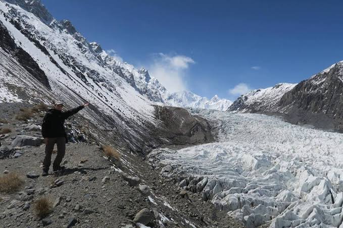 Passu Glacier and Batura Glacier
