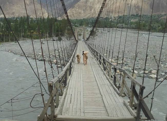 Gilgit Bazaar and River Point