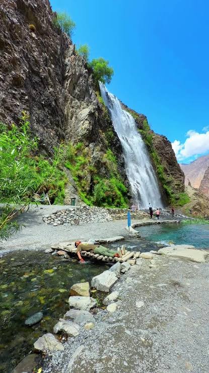 Manthokha Waterfall