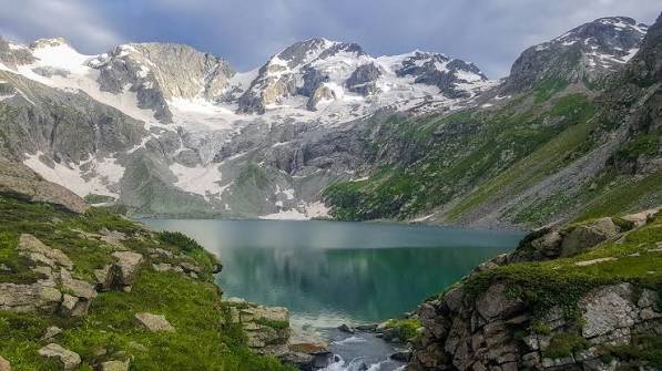 Katora Lake Upper Dir