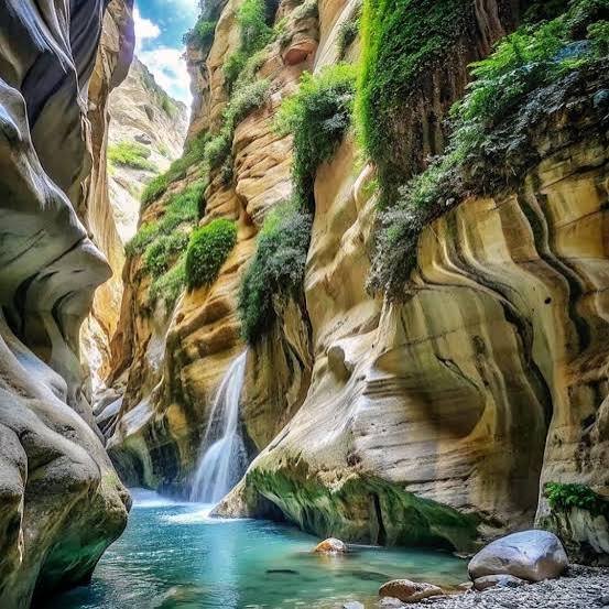 Moola Chotok Canyon and Waterfalls Khuzdar Balochistan