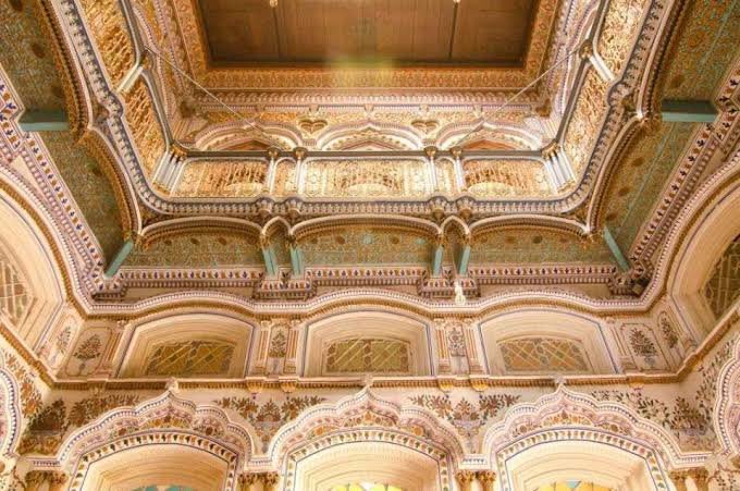 Chiniot Furniture Market and Umar Hayat Mahal Chiniot