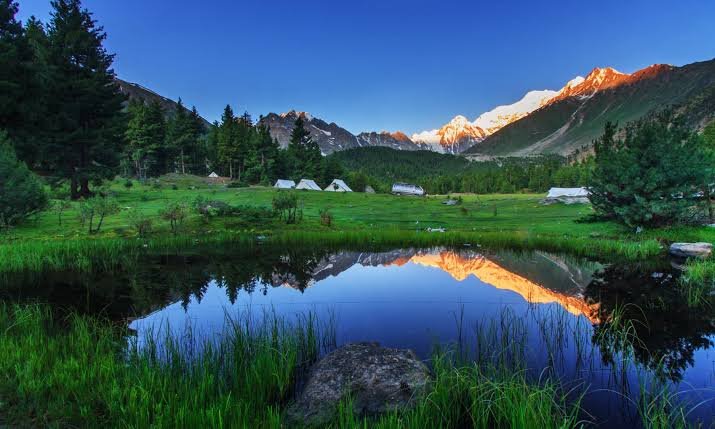 Rama Meadows and Rama Lake