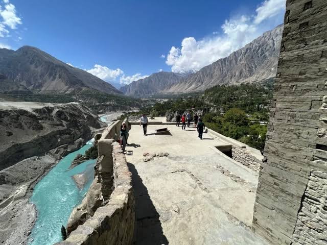 Altit Fort & Royal Garden